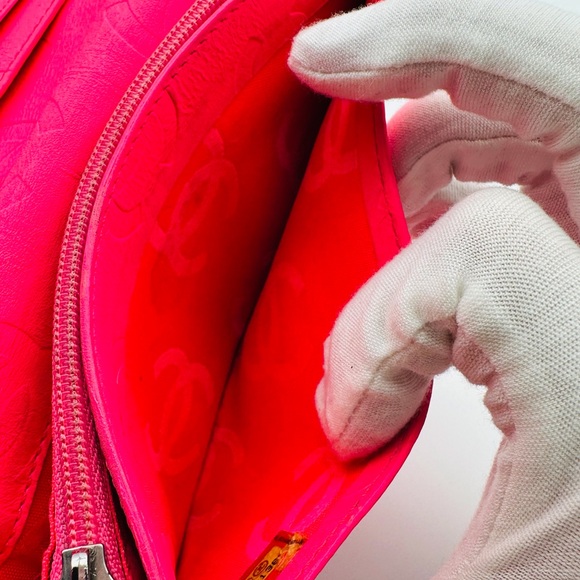 Chanel Large Quilted Wallet - Picture 10 of 10